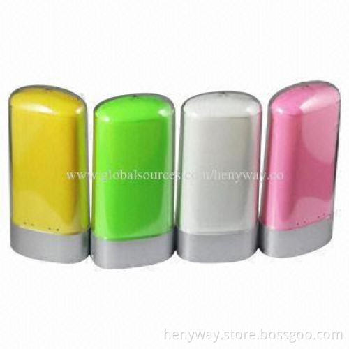 5,600mAh Power Banks with Light, 5V/1A Output